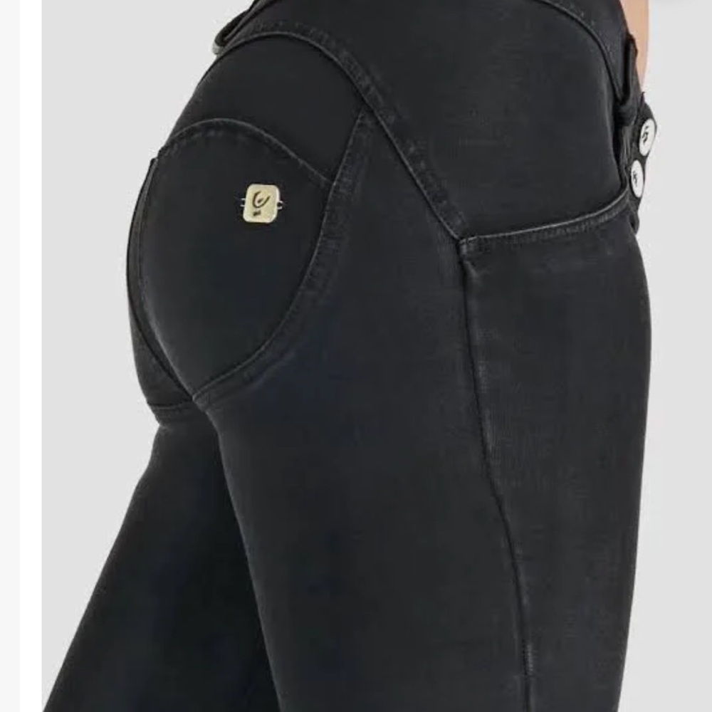 Freddy Low Rise Butt Lifting Jeans - Picture 4 of 12